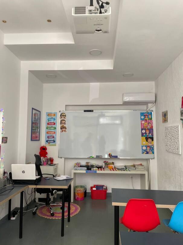Image: Global Classroom [6 weeks]