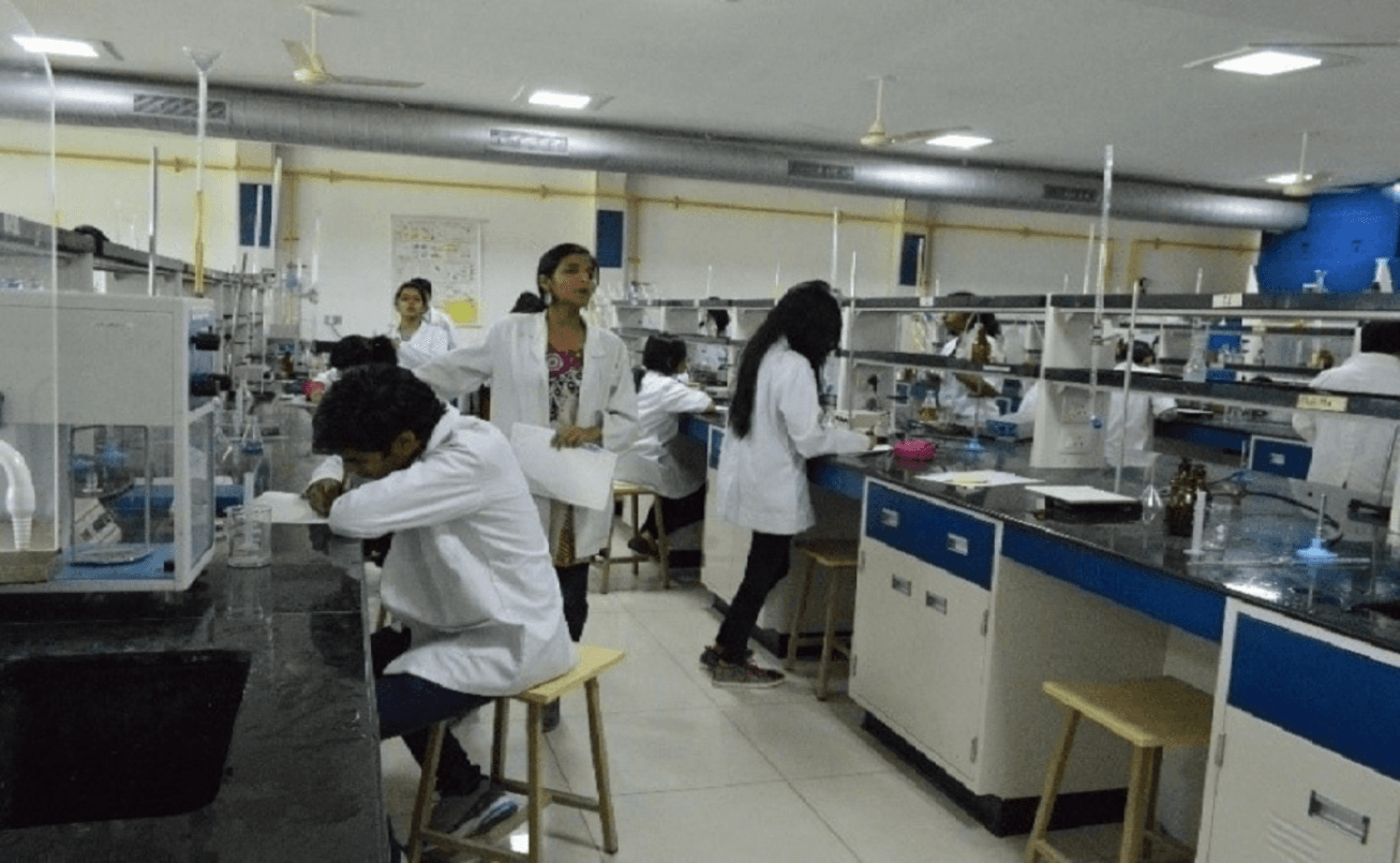 Image: Biotechnology Intern
