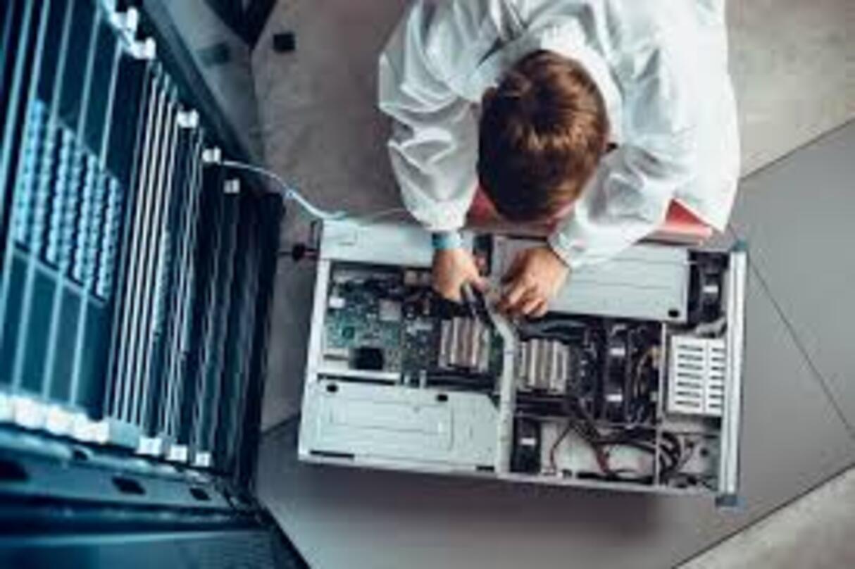 Image: Manufacturing and Computer Engineering