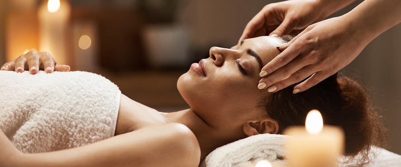 Image: Spa Therapist