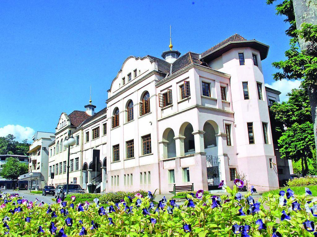 Cover Photo
