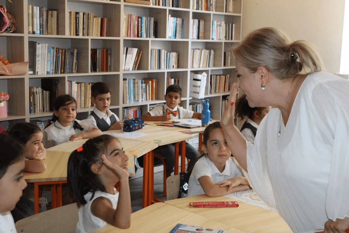 Image: English Teacher 