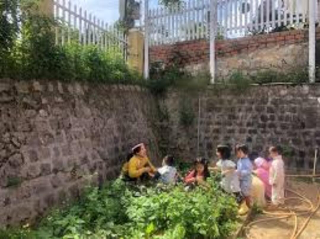 Image: Happy Bus [6 weeks]